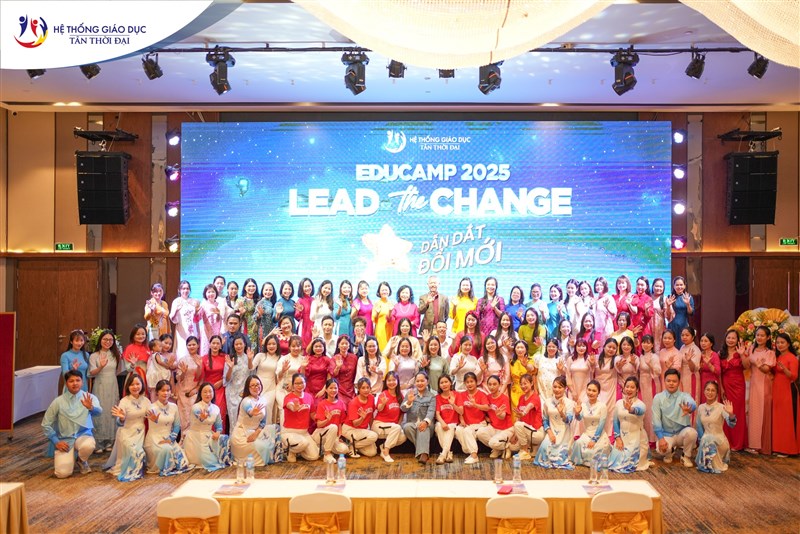 TINH THẦN PHI HÀNH GIA: KHÁT VỌNG KHAI PHÁ TƯƠNG LAI GIÁO DỤC TẠI TÂN THỜI ĐẠI